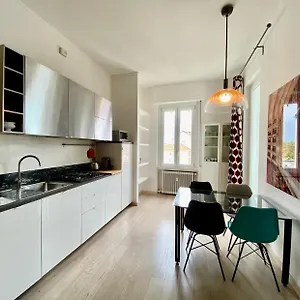  Appartamento Piazzale Susa Bright Flat Con Veranda Italia
